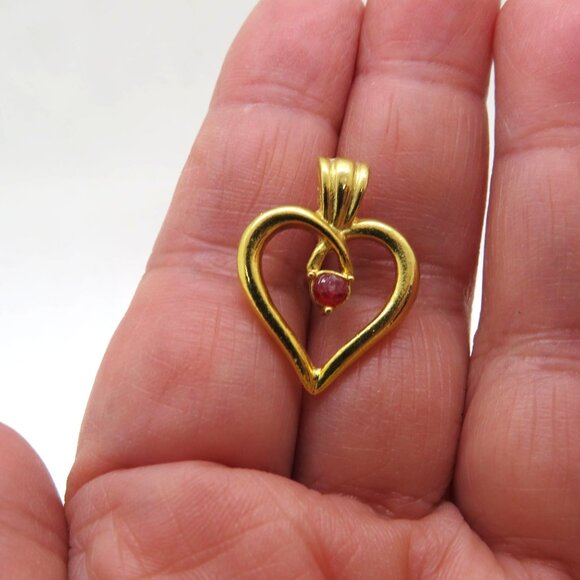 Vintage Pink Spinel Stone Brooch Gold Tone Heart 1" Lapel Pin - Picture 6 of 7